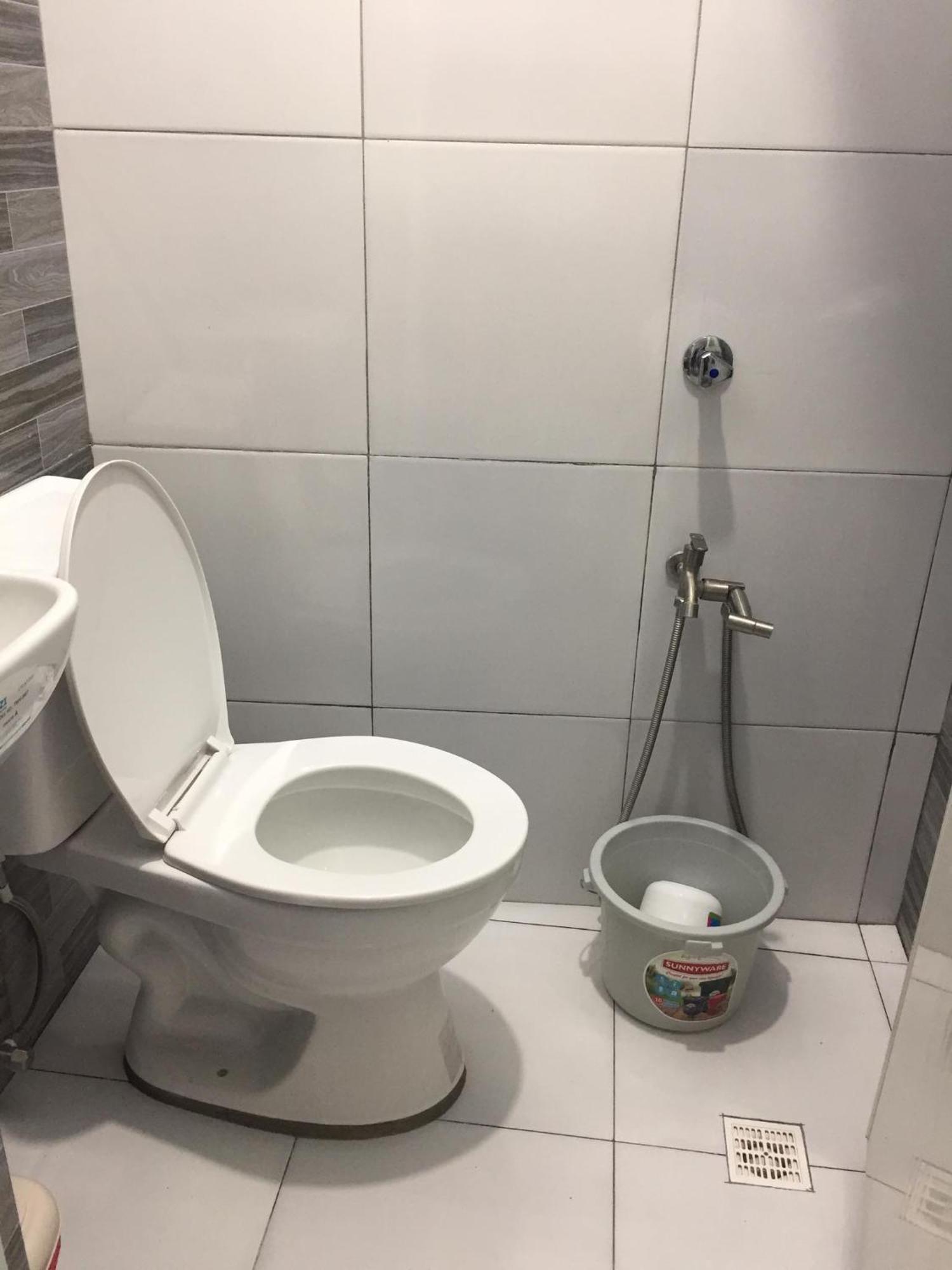 Ziet Hotel Mambajao Værelse billede