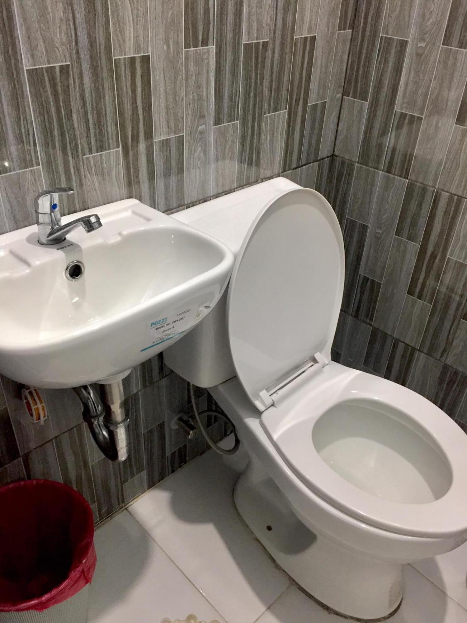 Ziet Hotel Mambajao Værelse billede